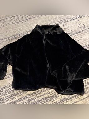 Allegra K Black faux fur jacket